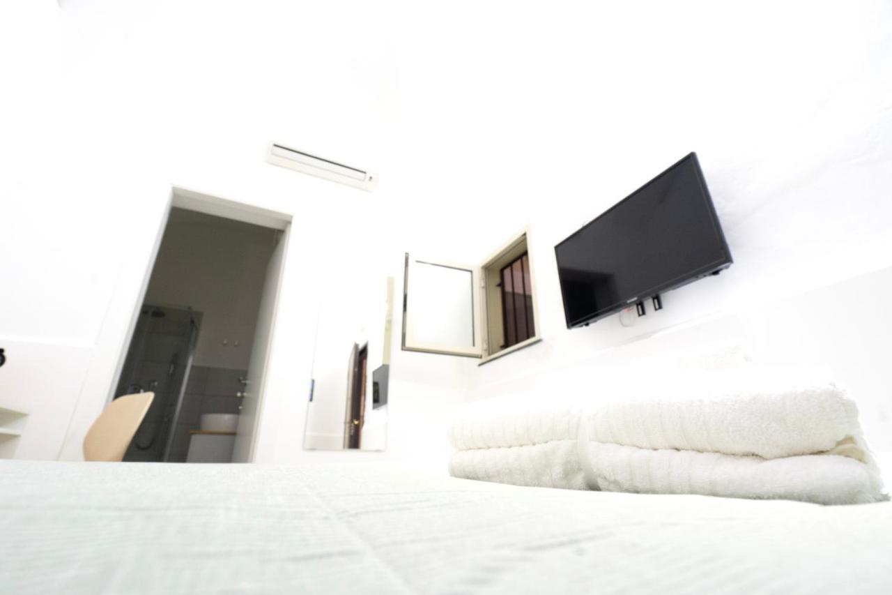 Be Happy Bed & Breakfast *